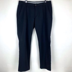 Under Armour Men’s Pants 38/30 Black NWOT